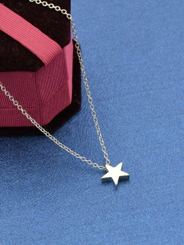 Mini Star Pendant Necklace - Silver